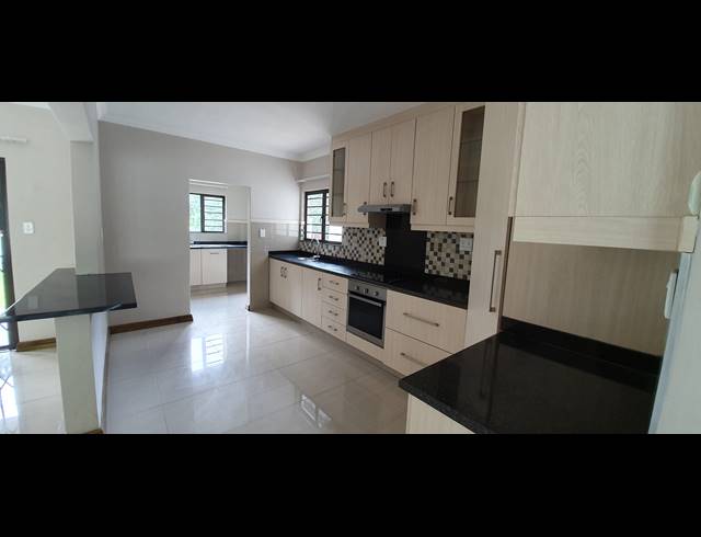 3 BEDROOM HOUSE RENTED IN WATERFALL